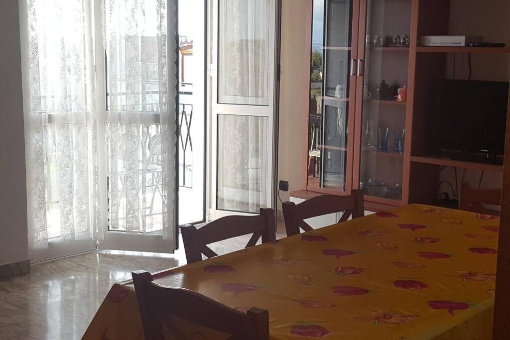 Apartament Albenga Sul Mare Famiglie Ed Amici Fino 10 Posti Zewnętrze zdjęcie