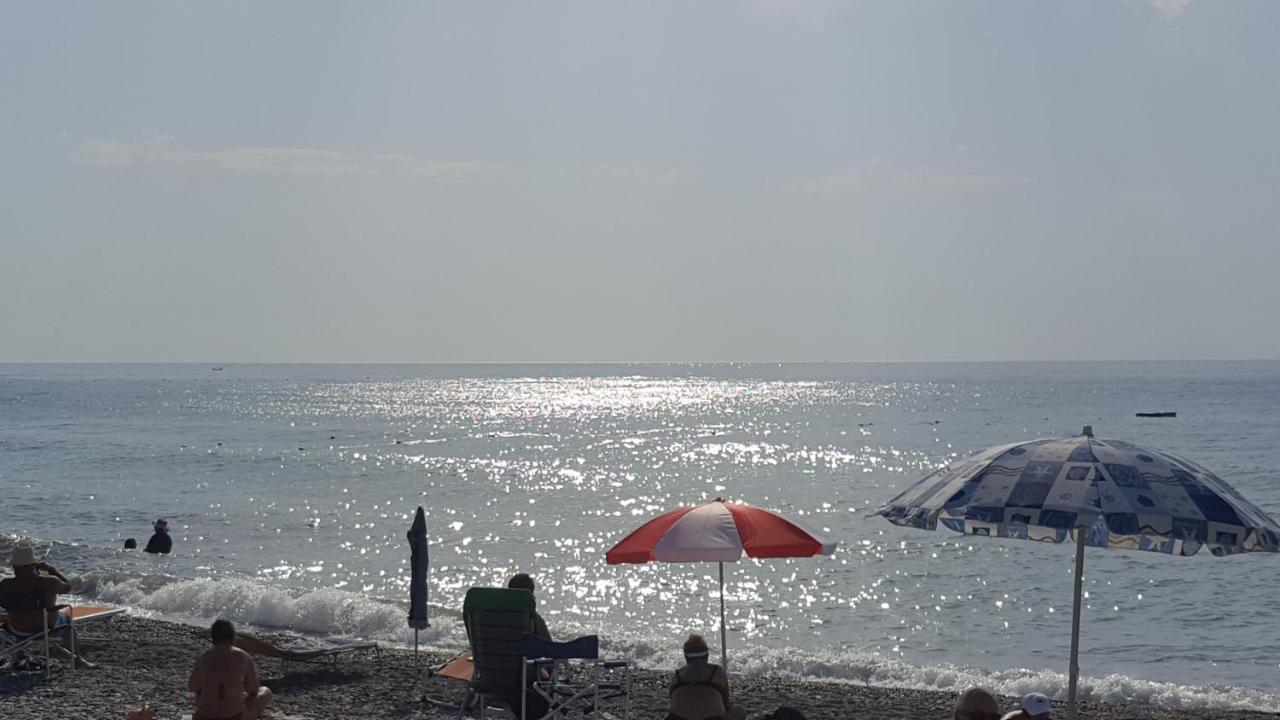 Apartament Albenga Sul Mare Famiglie Ed Amici Fino 10 Posti Zewnętrze zdjęcie