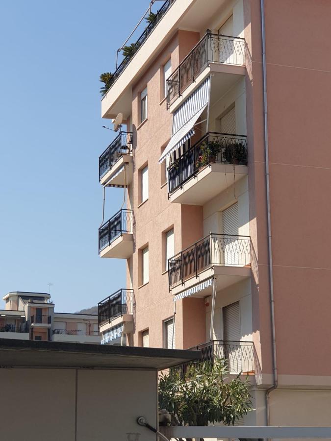 Apartament Albenga Sul Mare Famiglie Ed Amici Fino 10 Posti Zewnętrze zdjęcie